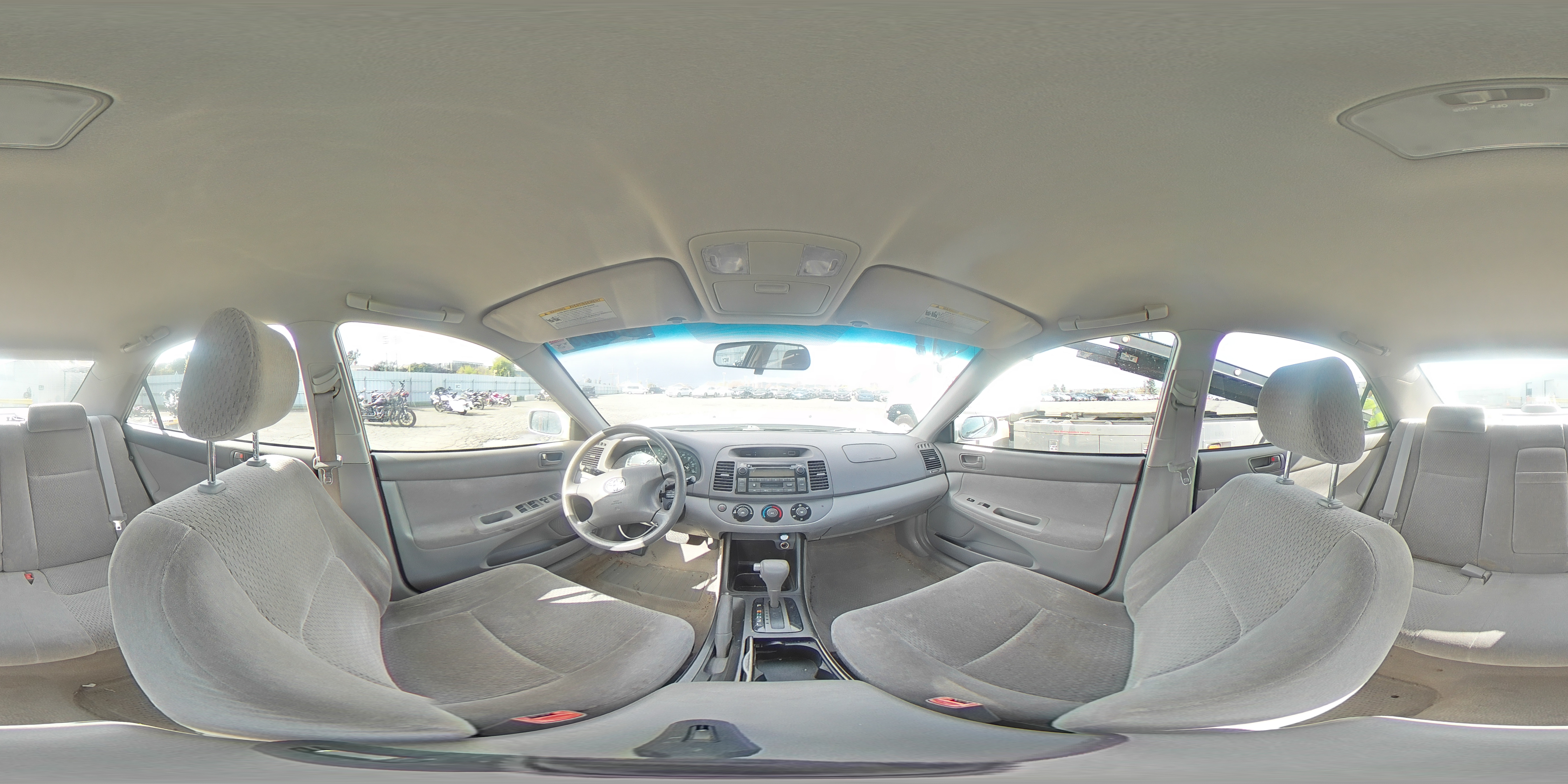 2004 Toyota Camry - Image 13