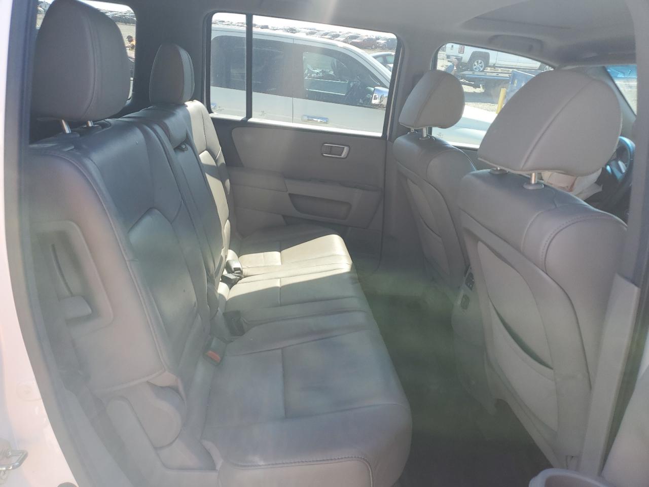 2012 Honda Pilot - Image 11