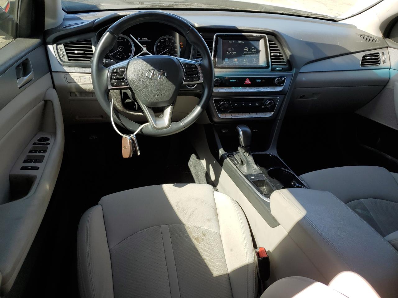 2018 Hyundai Sonata - Image 8