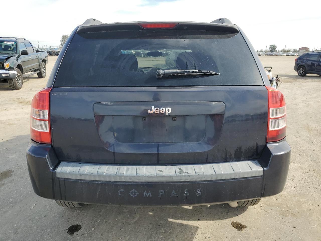 2010 Jeep Compass - Image 6