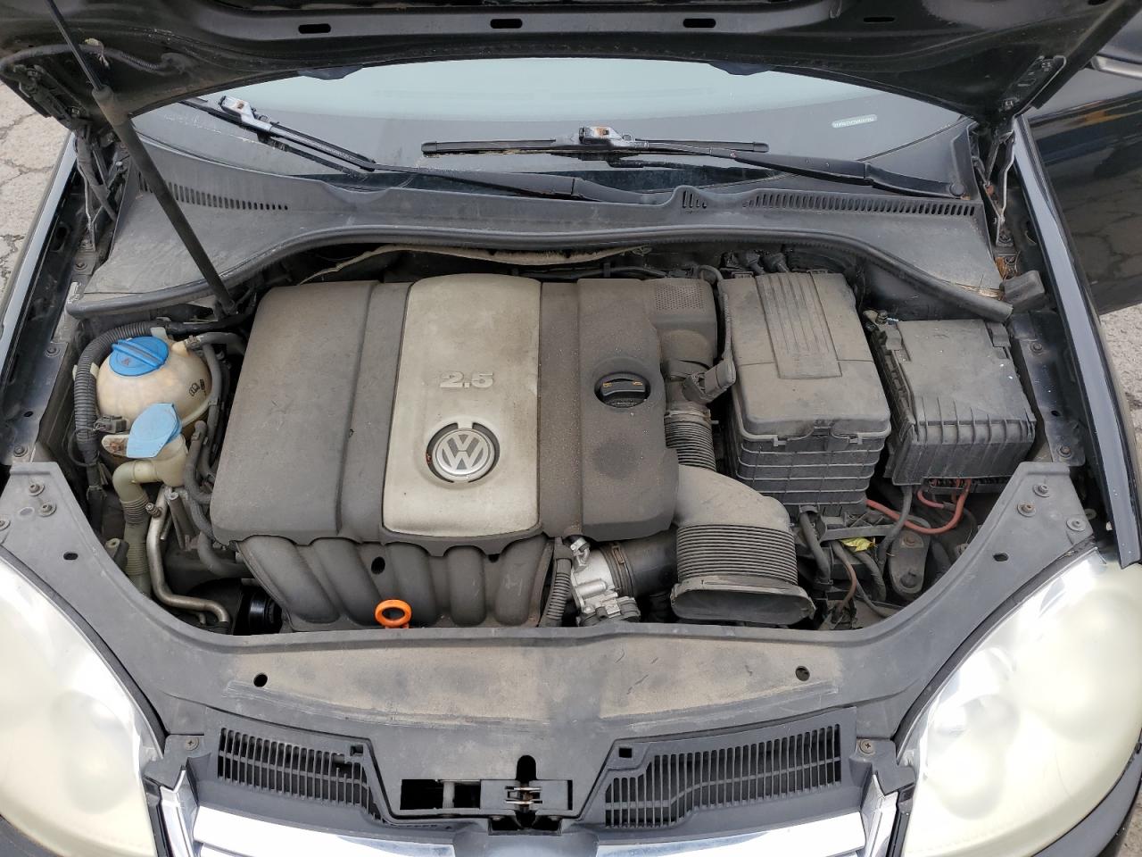 2008 Volkswagen Jetta - Image 11
