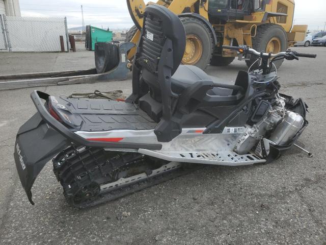 2021 SKIDOO SNOWMOBILE