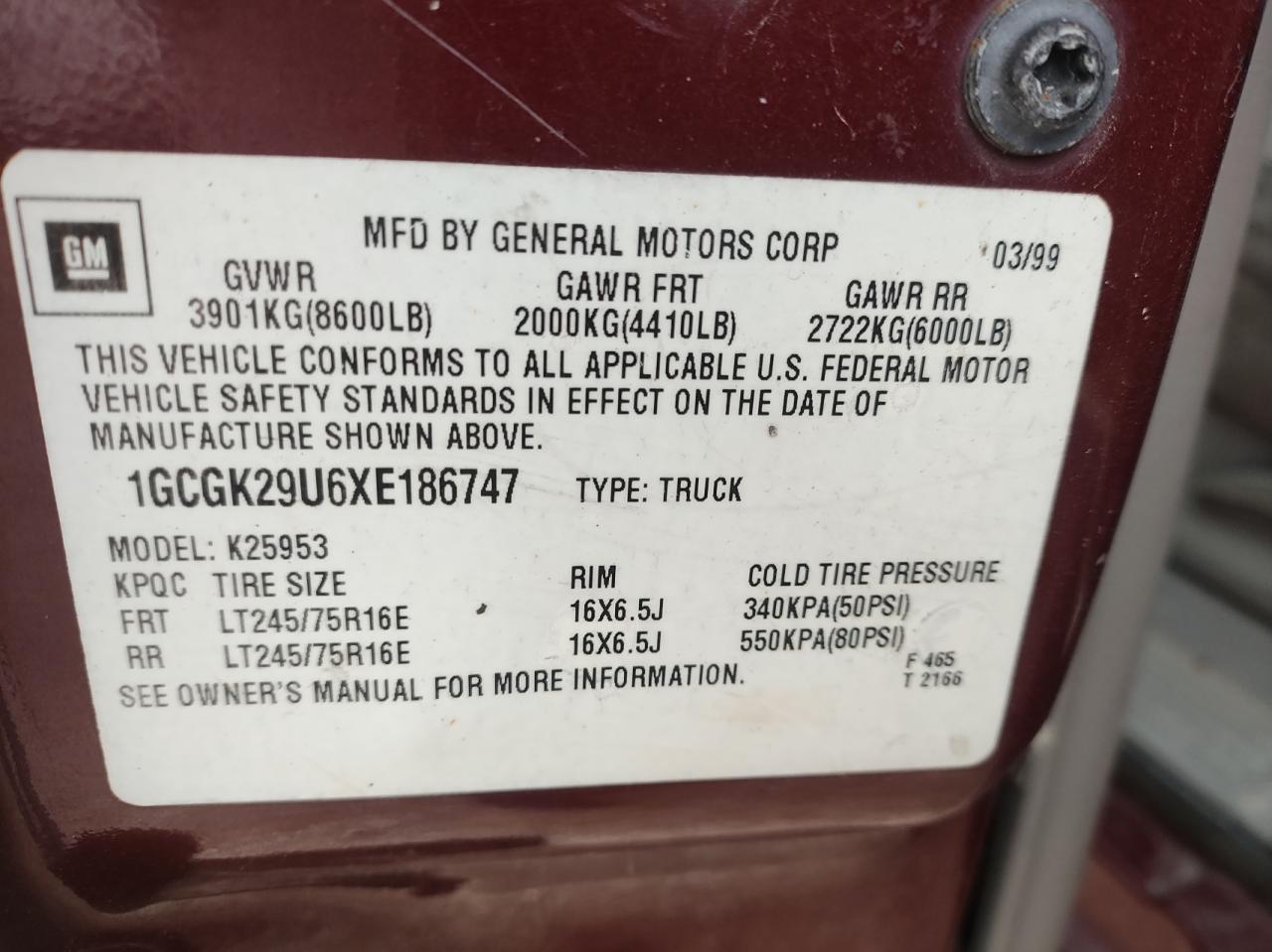 1999 Chevrolet Silverado - Image 10