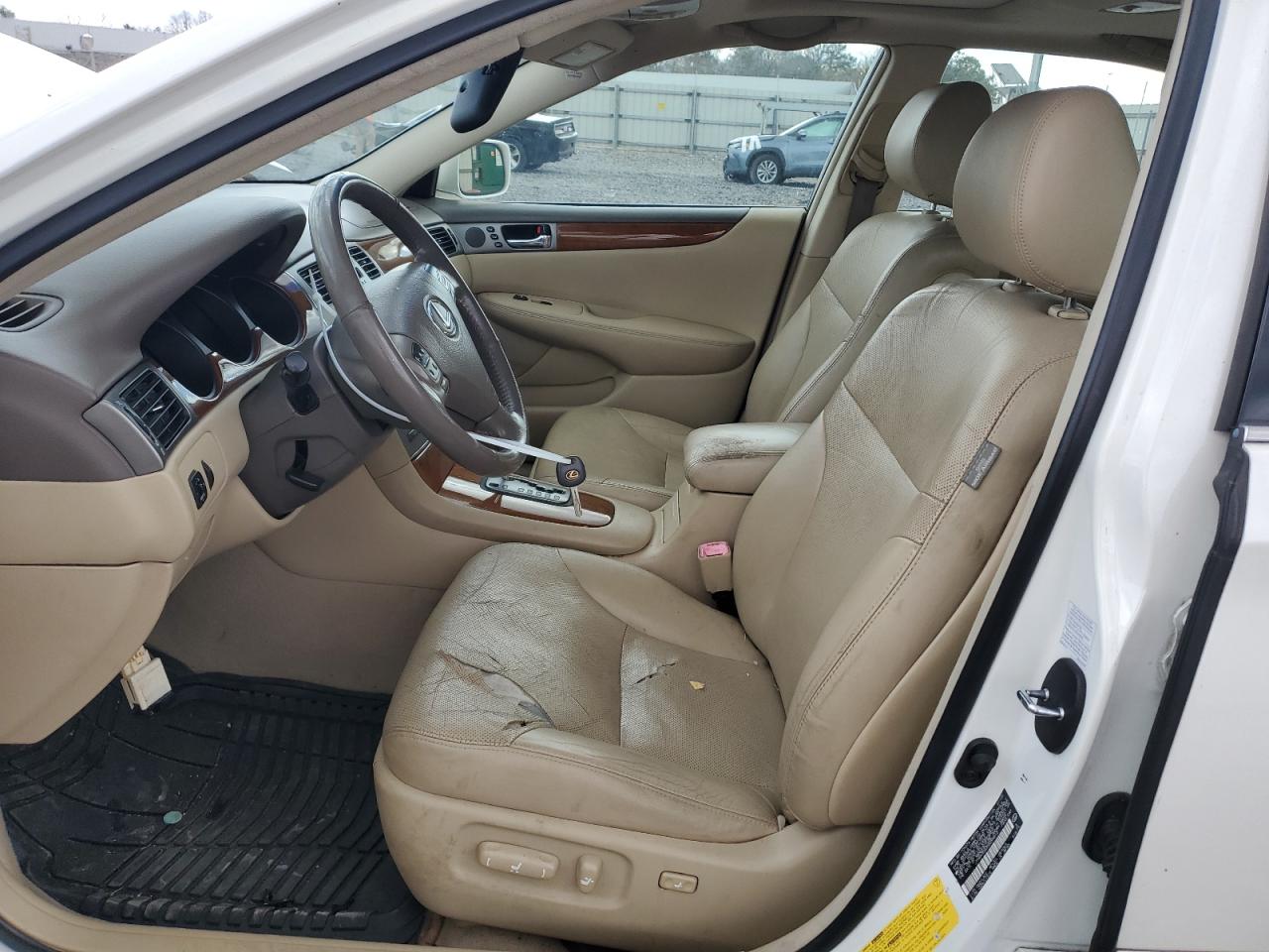 2005 Lexus ES - Image 7