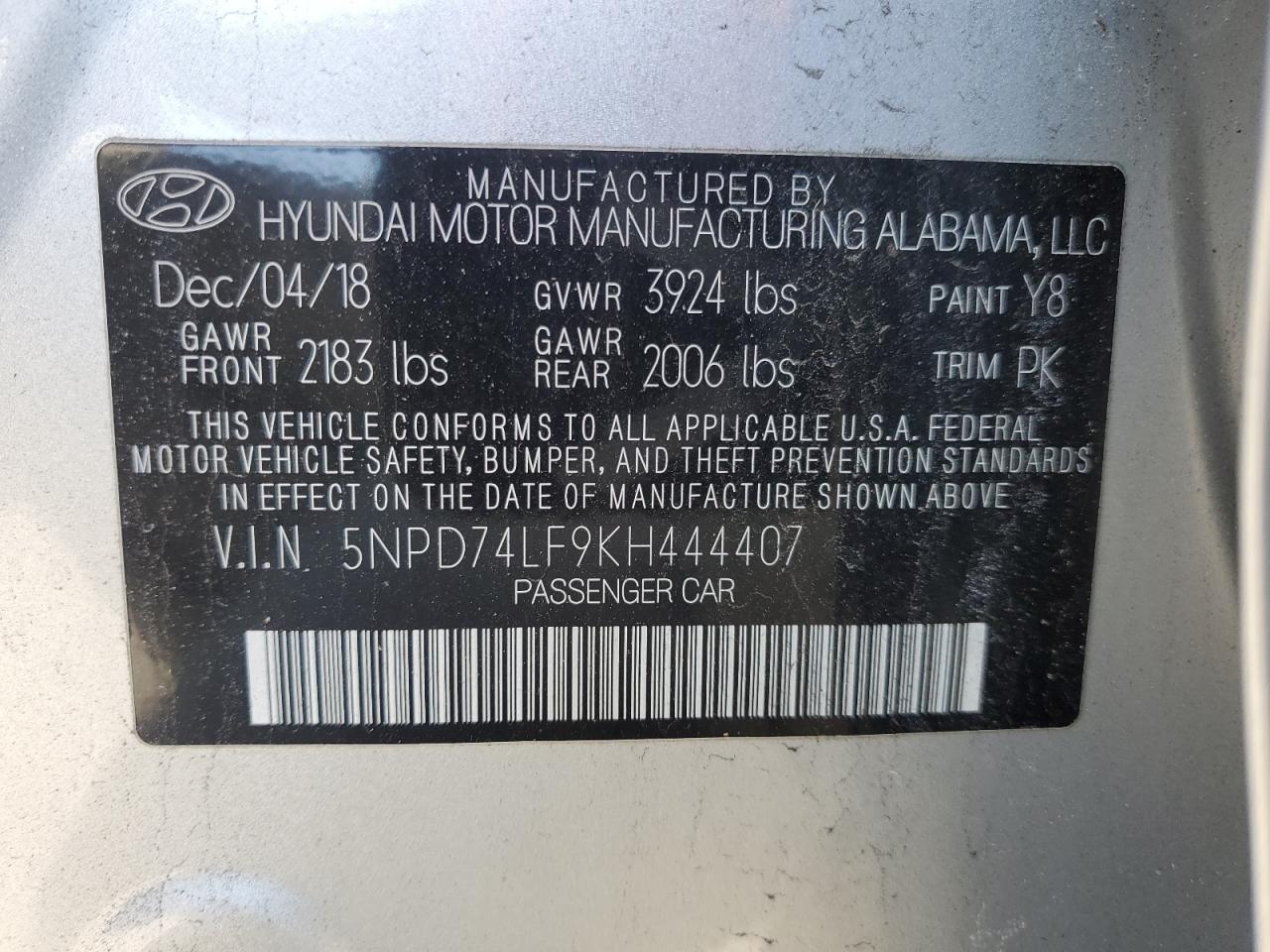 2019 Hyundai Elantra - Image 12