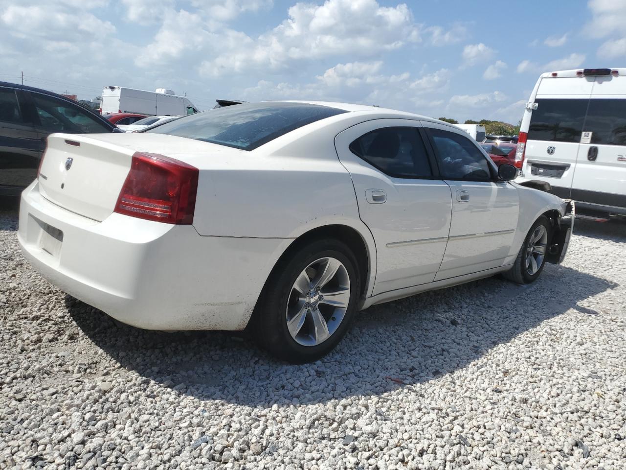 2007 Dodge Charger - Image 3