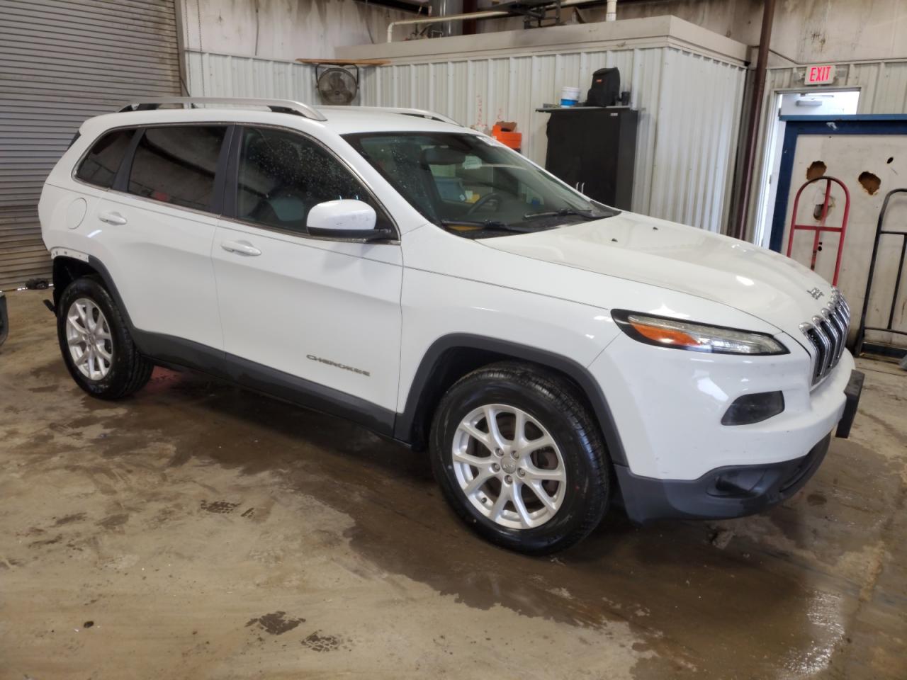 2014 Jeep Grand Cherokee - Image 4