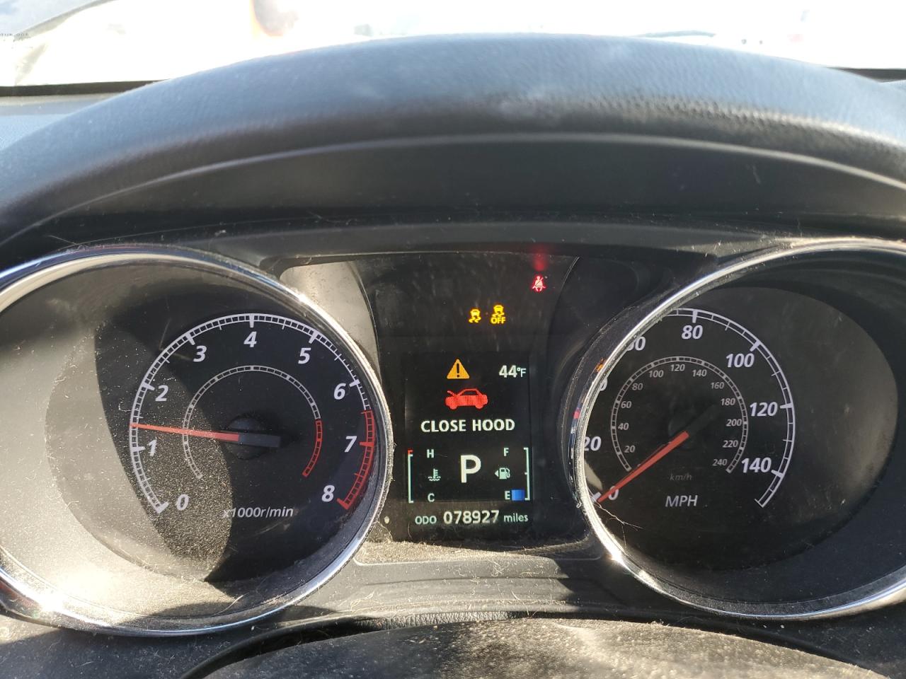 2018 Mitsubishi Outlander - Image 9