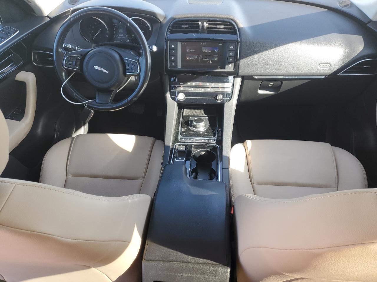 2018 Jaguar F-Pace - Image 8