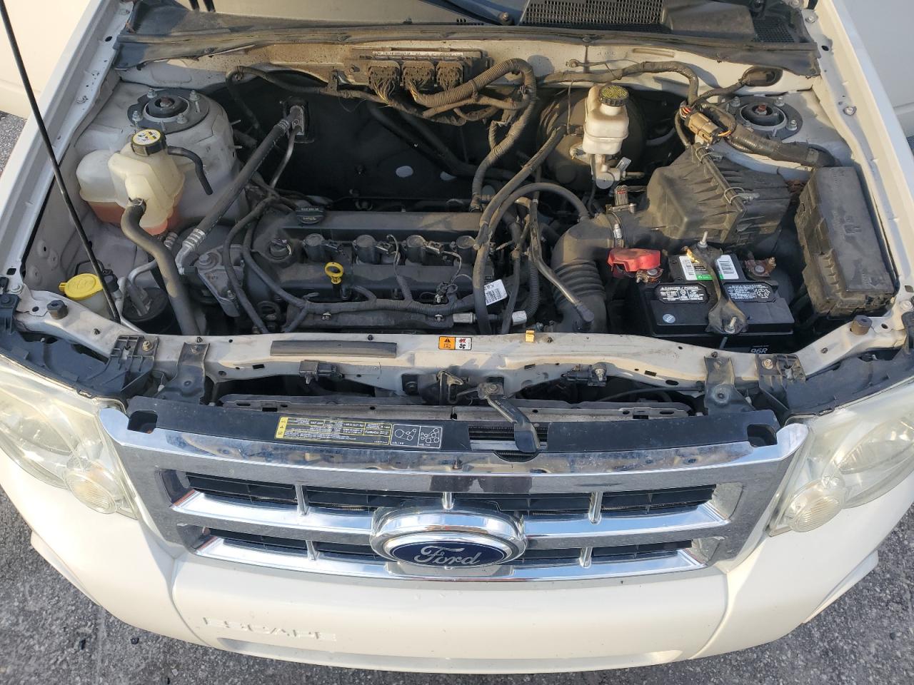 2012 Ford Escape - Image 12
