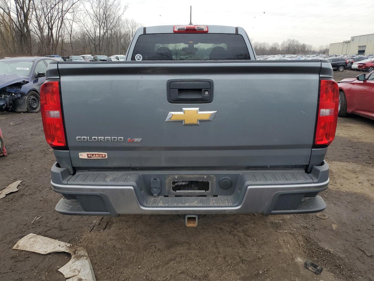 2019 Chevrolet Colorado - Image 6