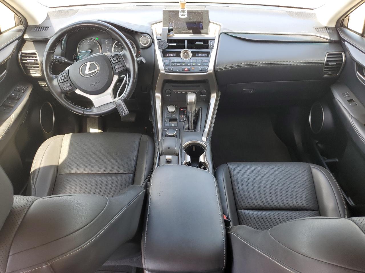 2017 Lexus NX - Image 8