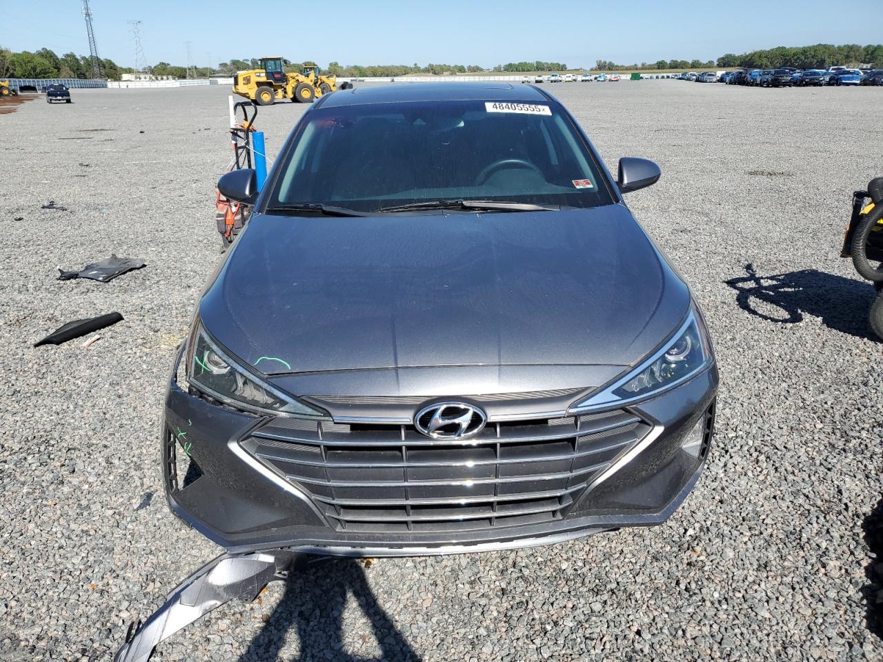2019 Hyundai Elantra - Image 5
