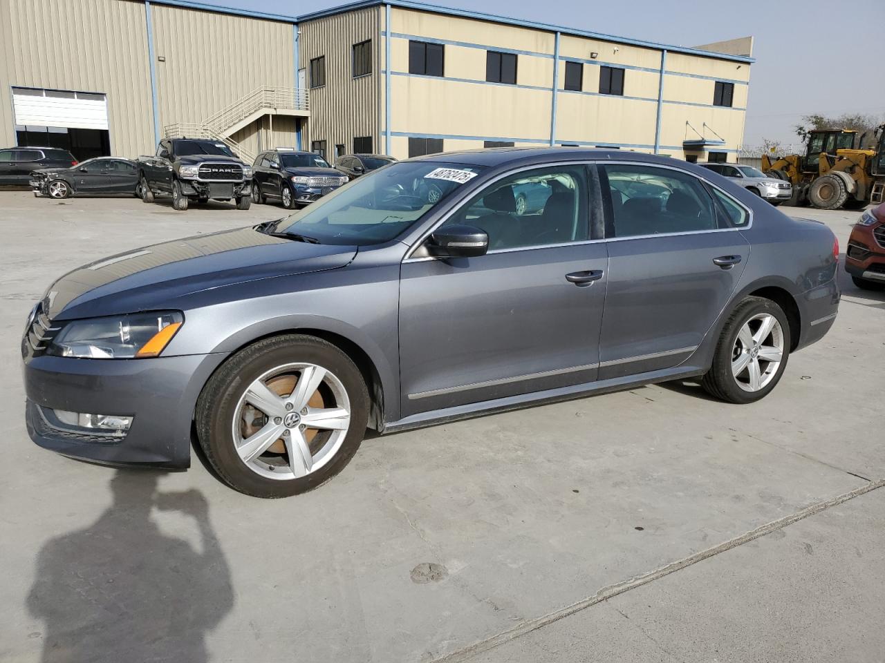 2014 Volkswagen Passat - Image 1