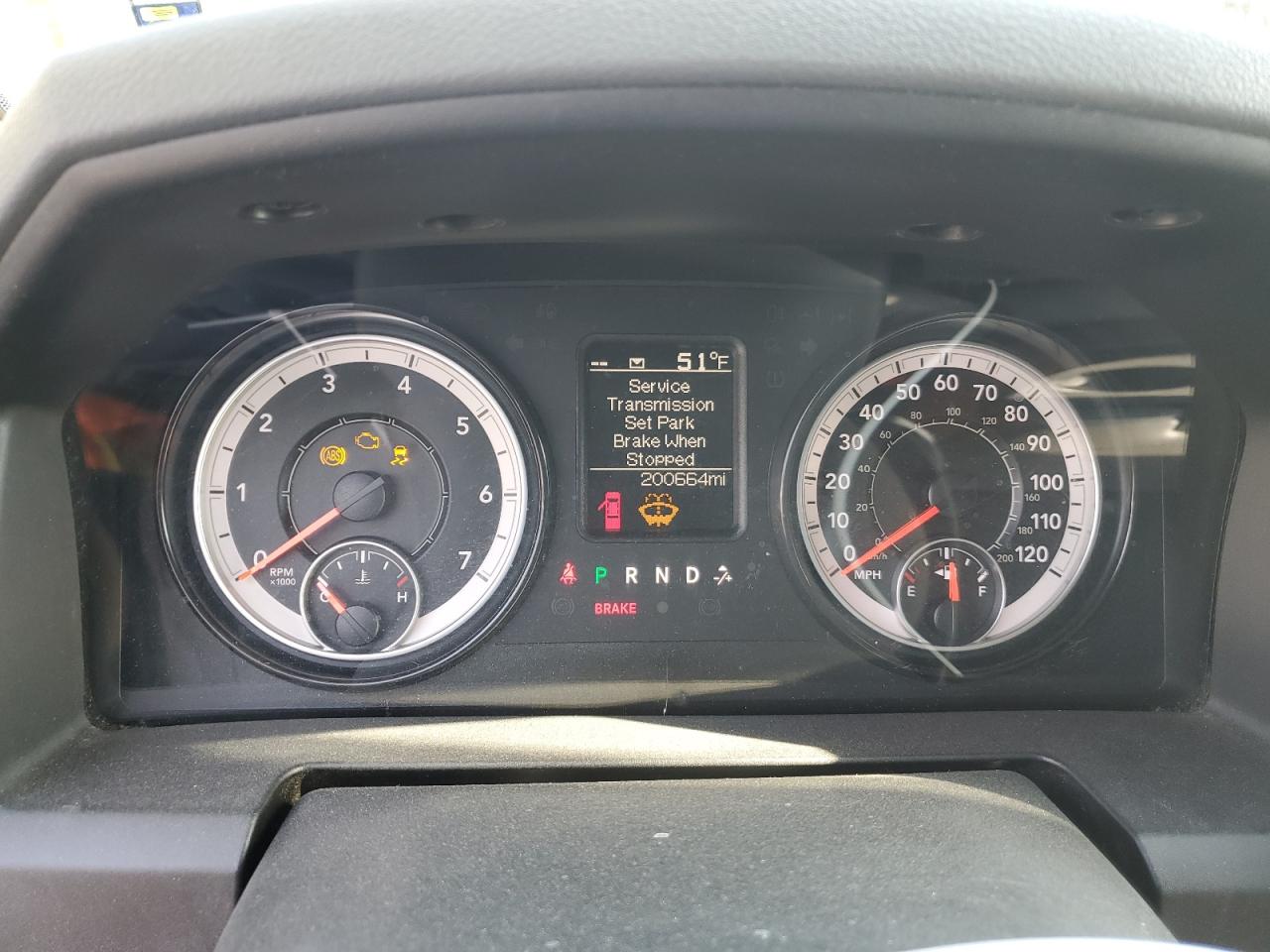 2018 RAM 1500 - Image 9