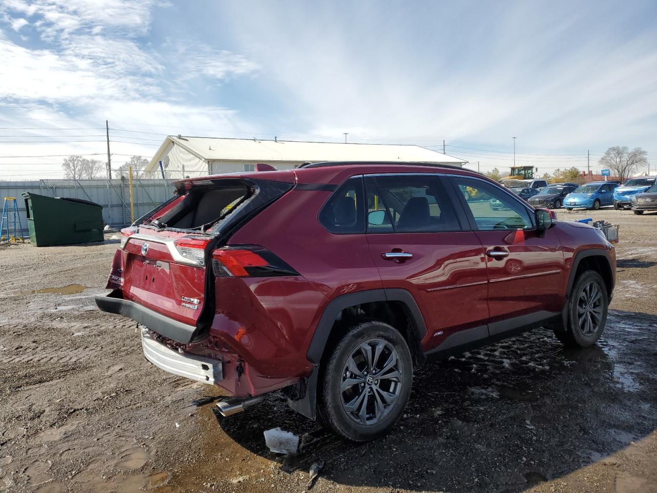 2024 Toyota RAV 4 - Image 3