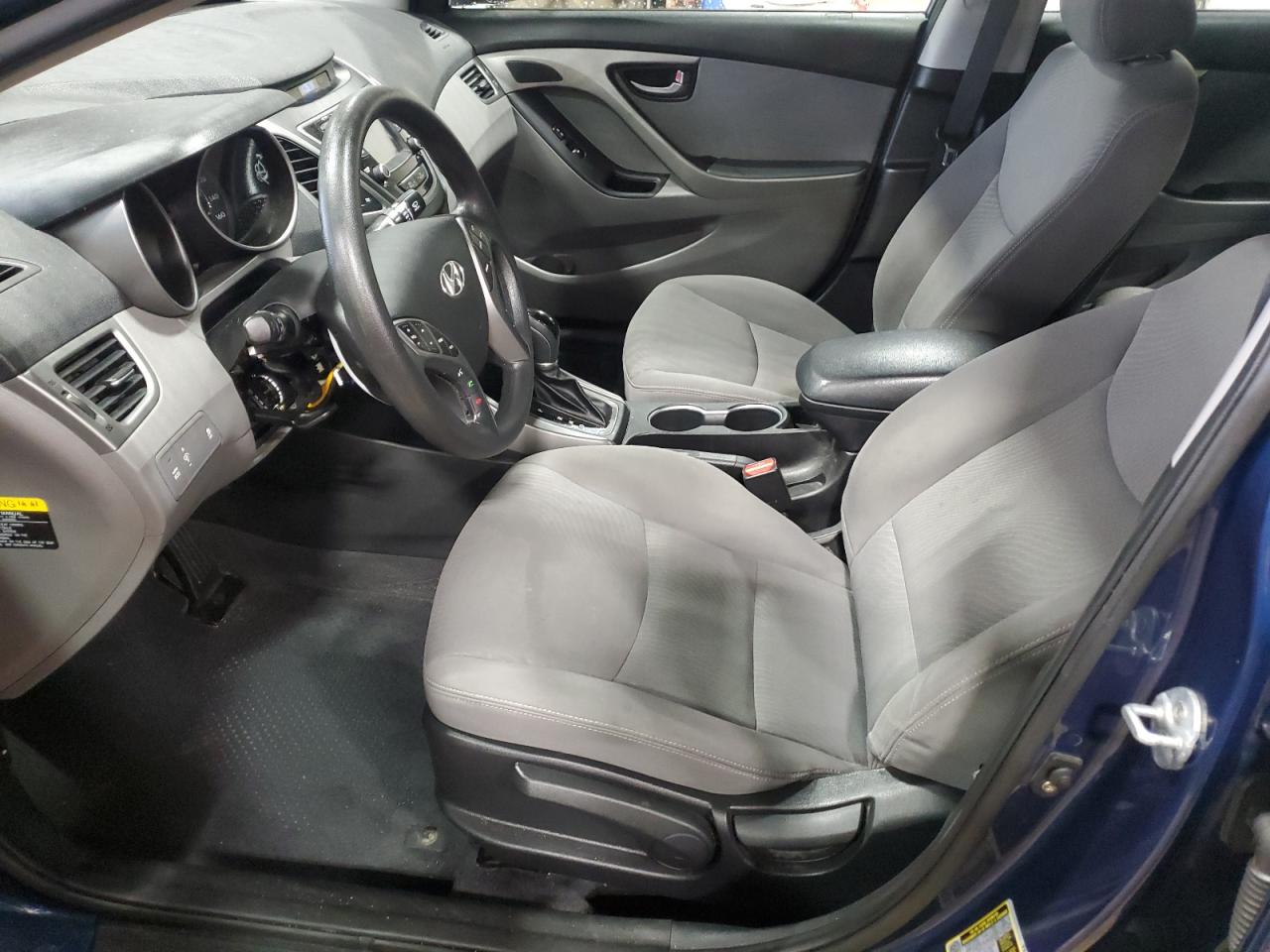 2014 Hyundai Elantra - Image 7