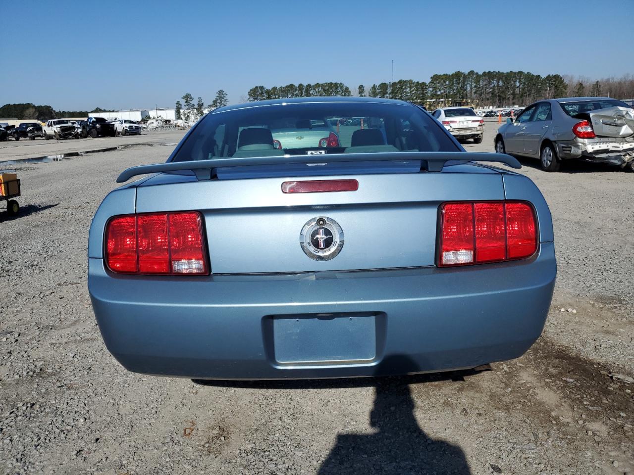 2006 Ford Mustang - Image 6
