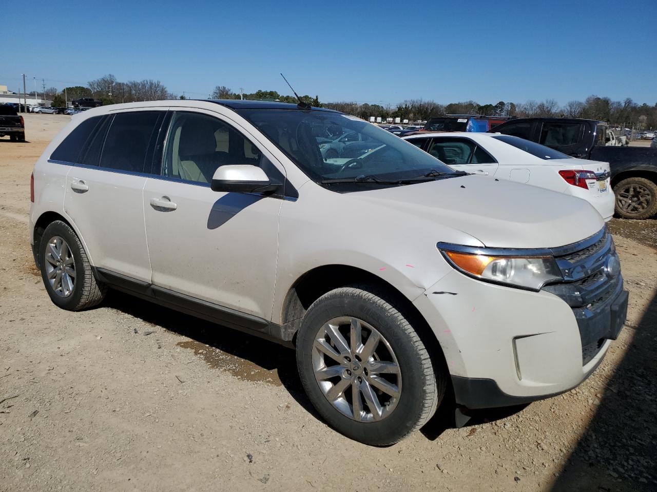 2011 Ford Edge - Image 4