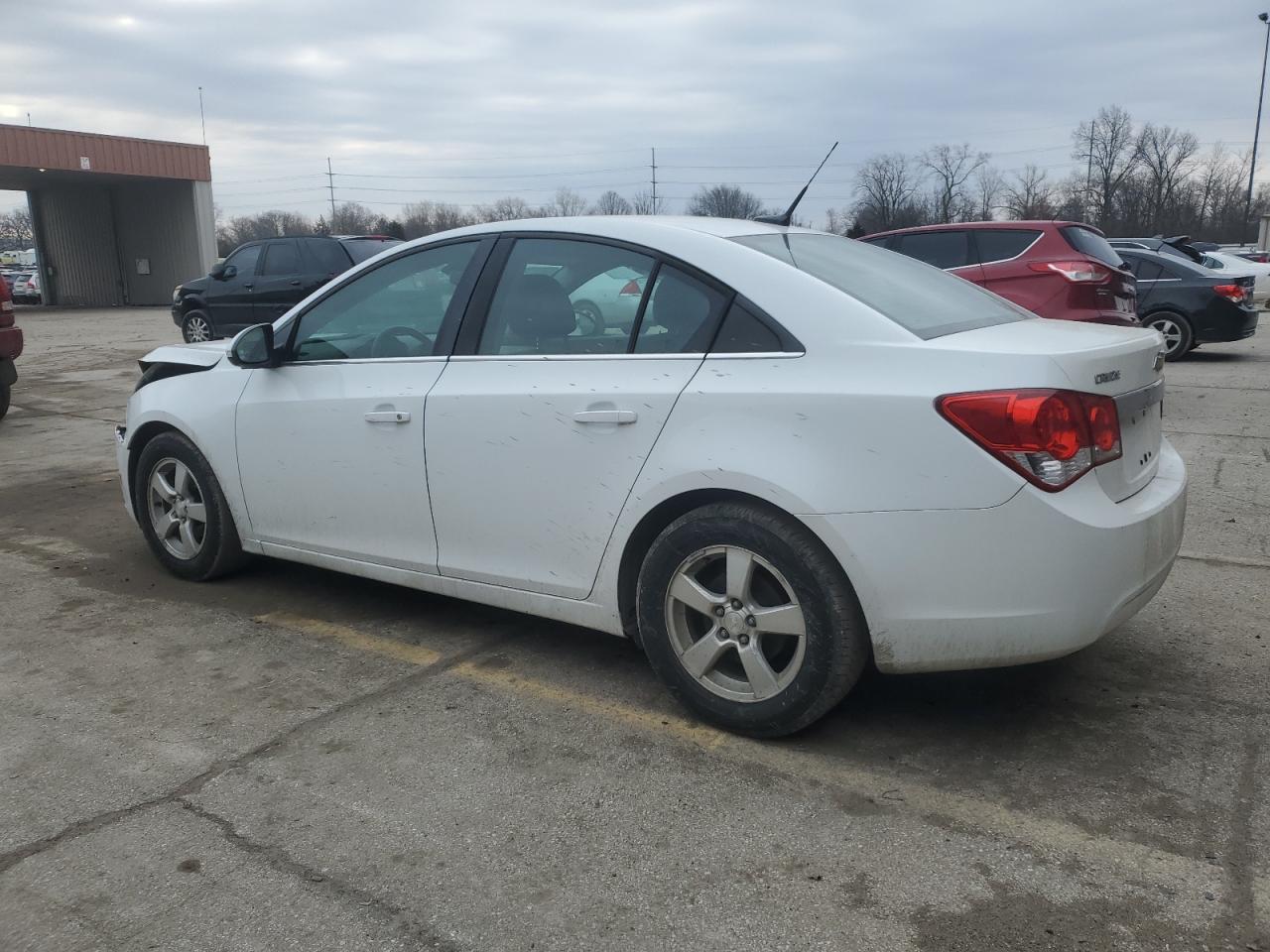 2014 Chevrolet Cruze - Image 2