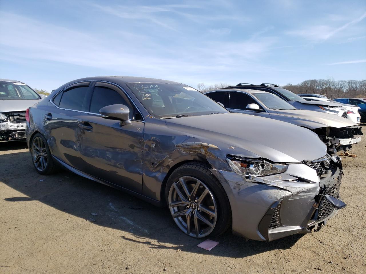 2017 Lexus IS - Image 4