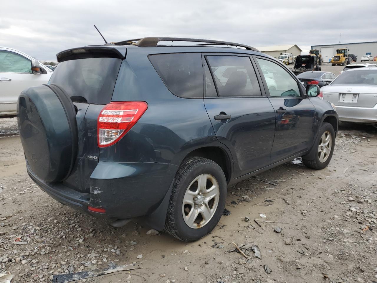 2010 Toyota RAV 4 - Image 3