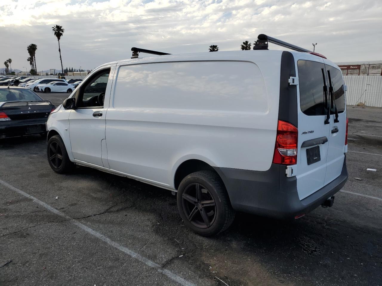 2018 Mercedes-Benz Vito - Image 2