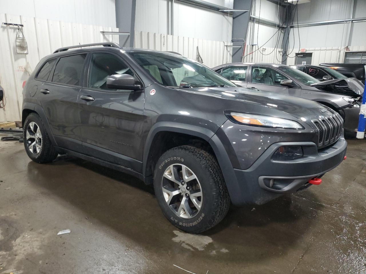 2015 Jeep Cherokee - Image 4