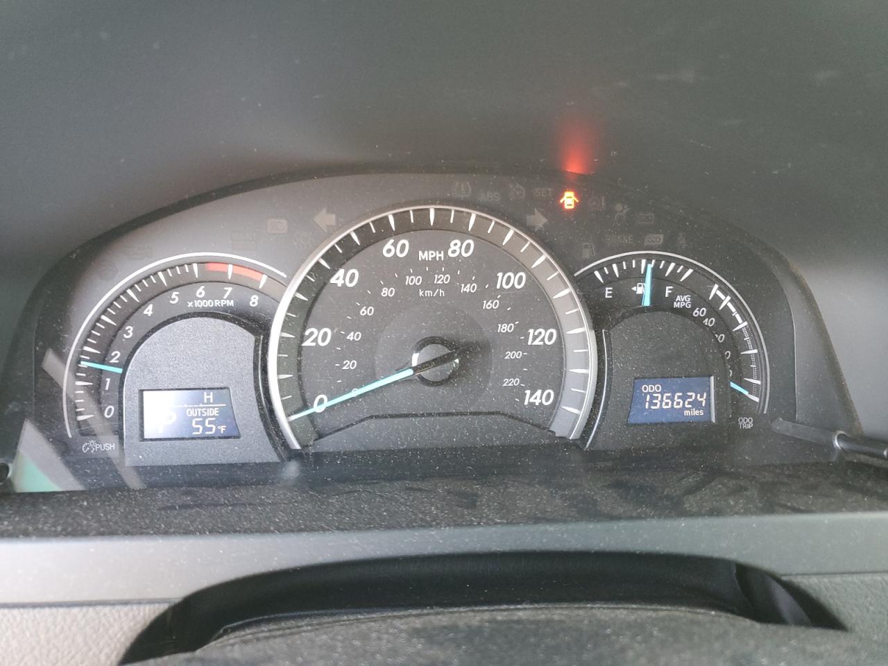 2014 Toyota Camry - Image 9