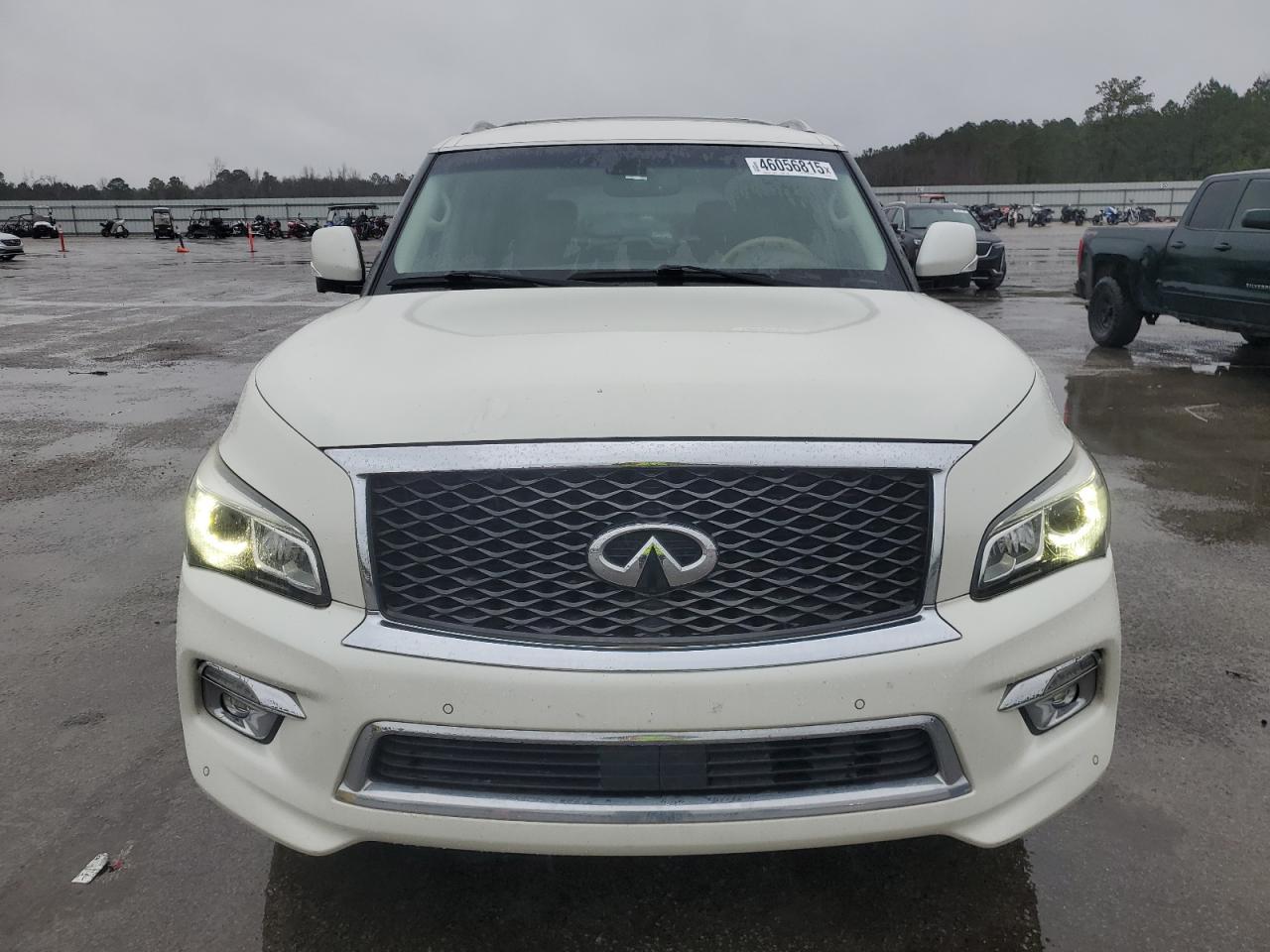 2015 Infiniti QX80 - Image 5
