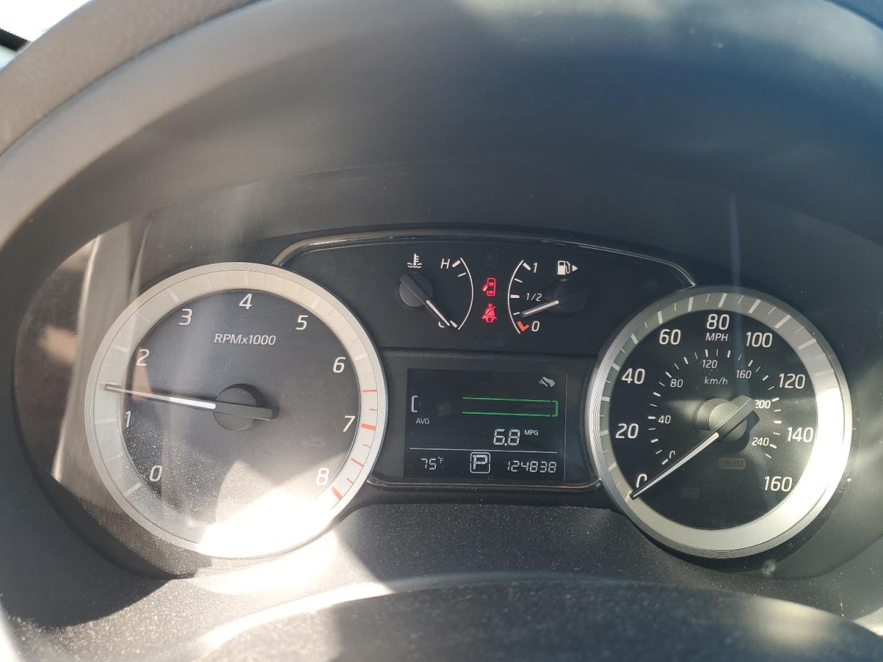 2013 Nissan Sentra - Image 9
