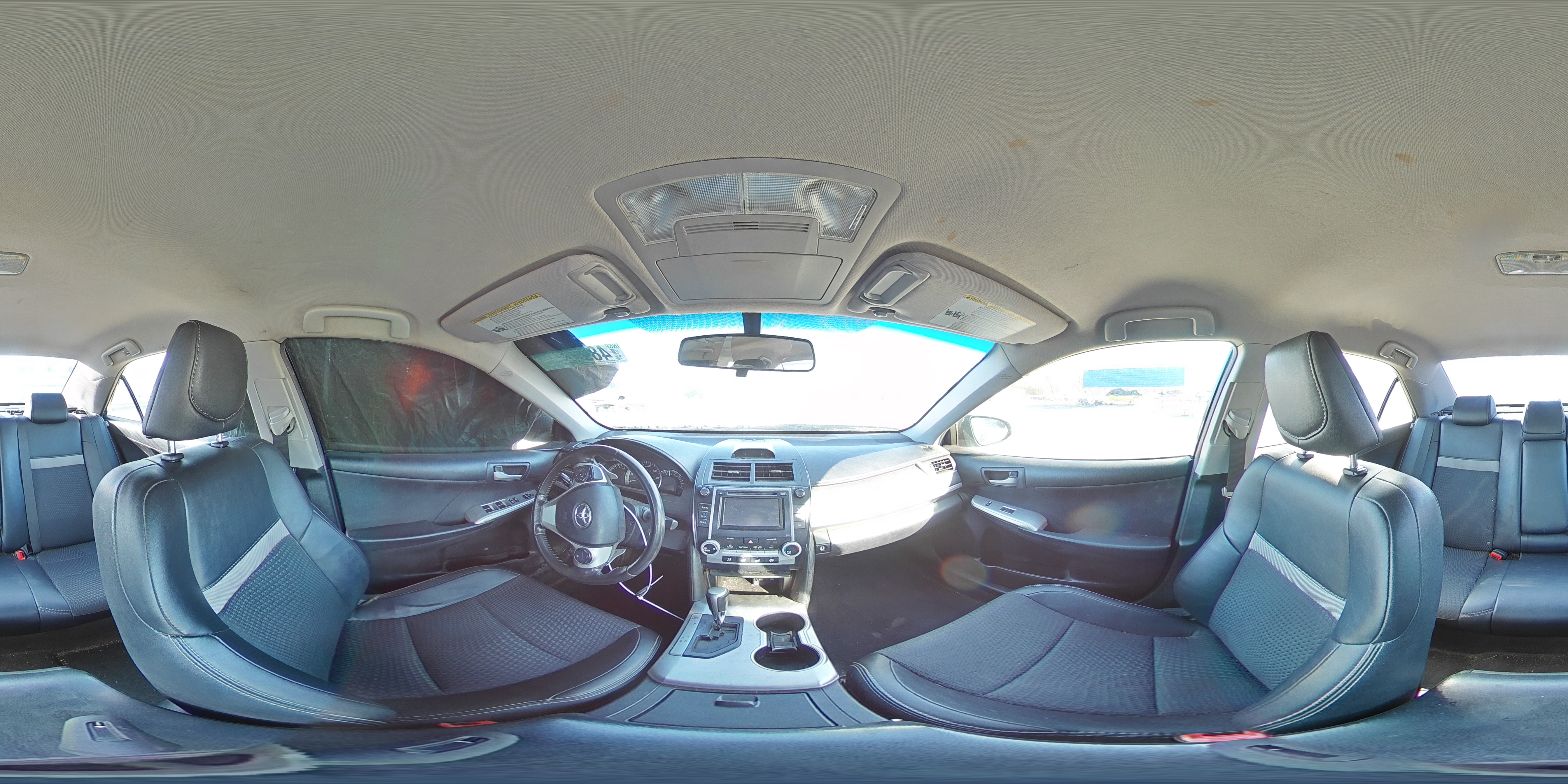 2012 Toyota Camry - Image 13