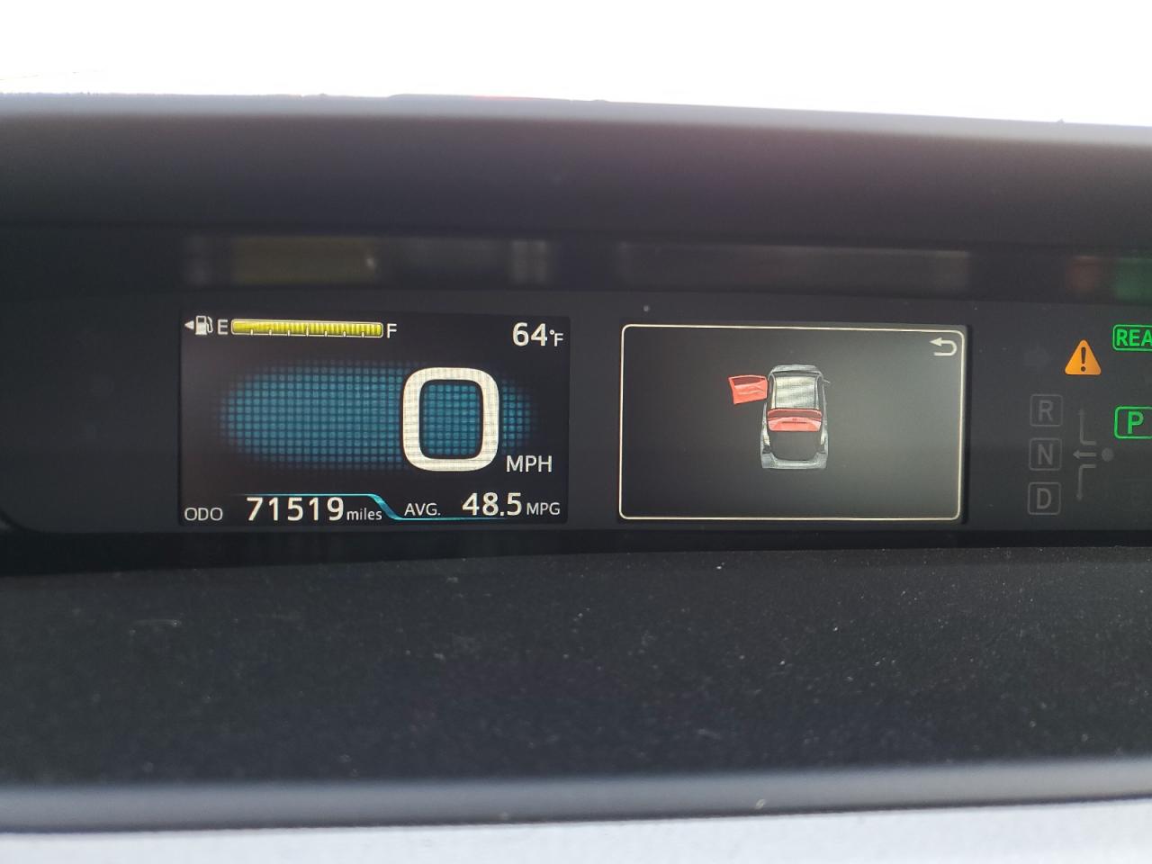 2019 Toyota Prius - Image 9