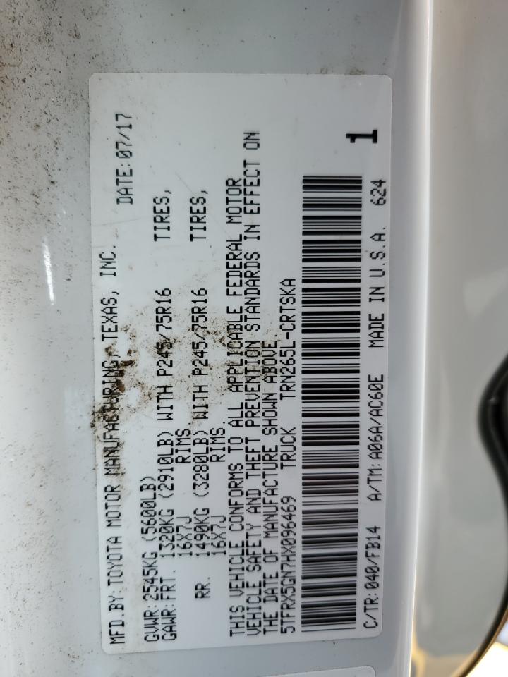 2017 Toyota Tacoma - Image 12