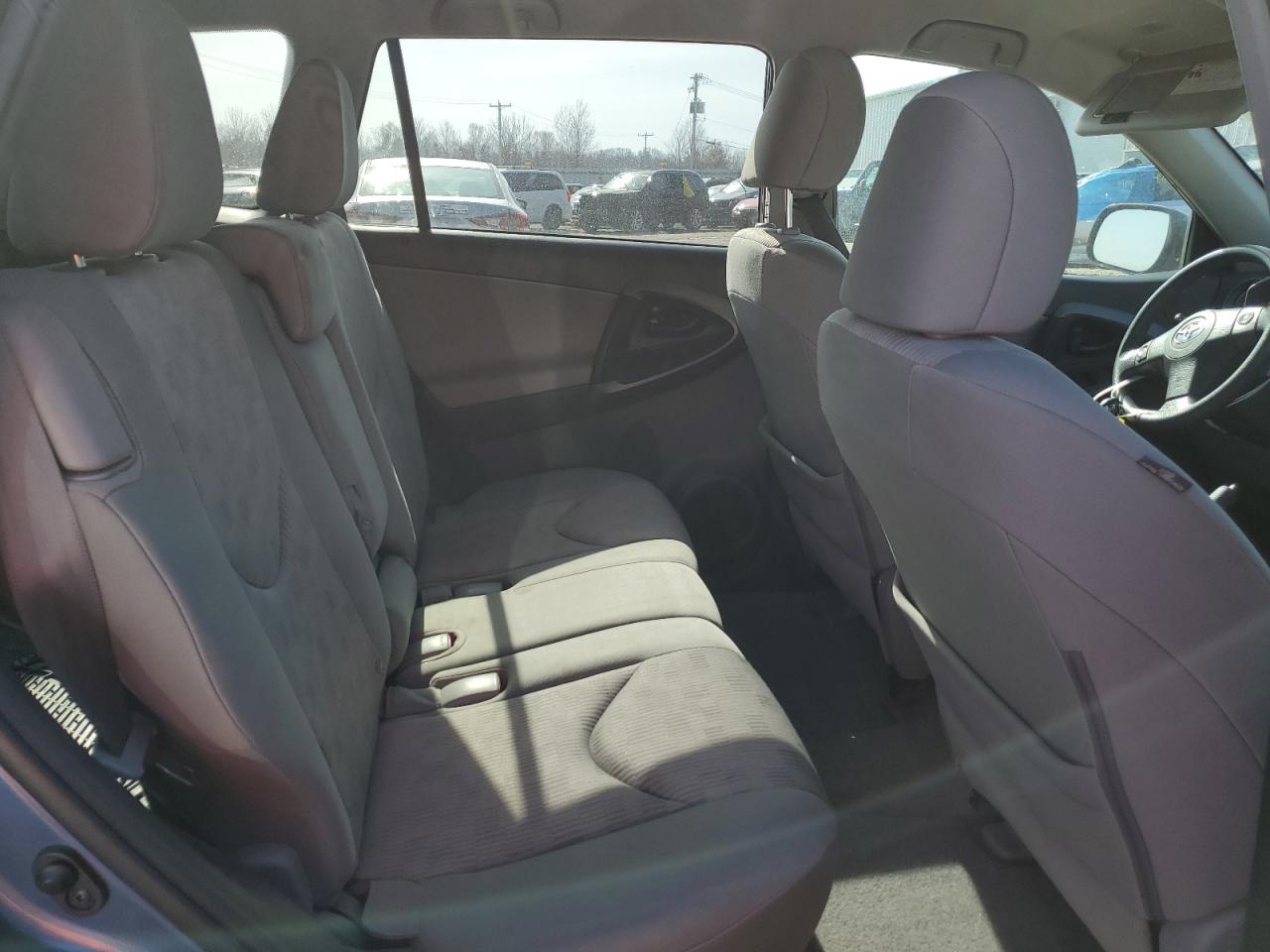 2012 Toyota RAV 4 - Image 11