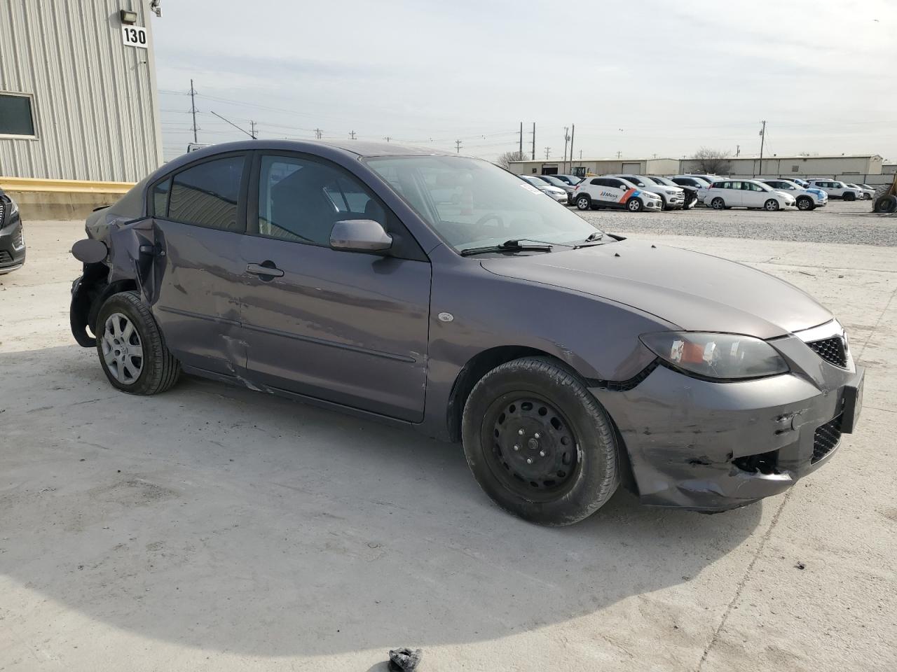 2009 Mazda 3 - Image 4