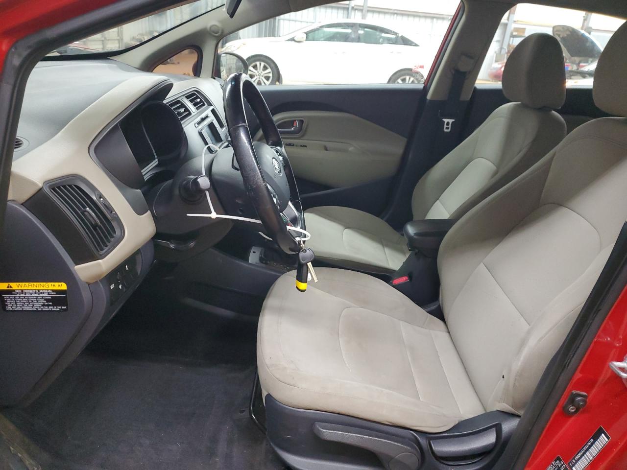 2015 Kia Rio - Image 7