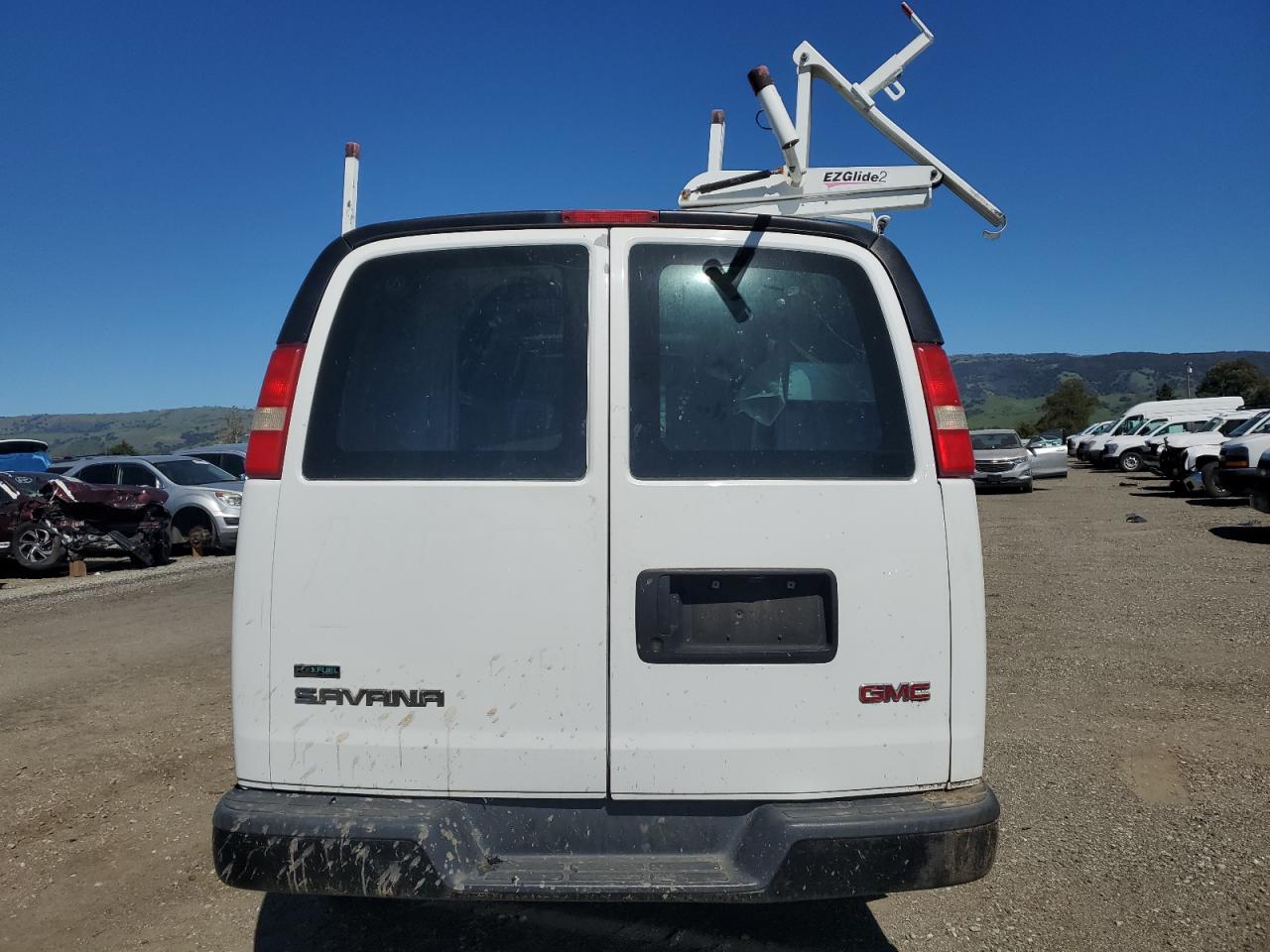 2010 GMC Savana - Image 6