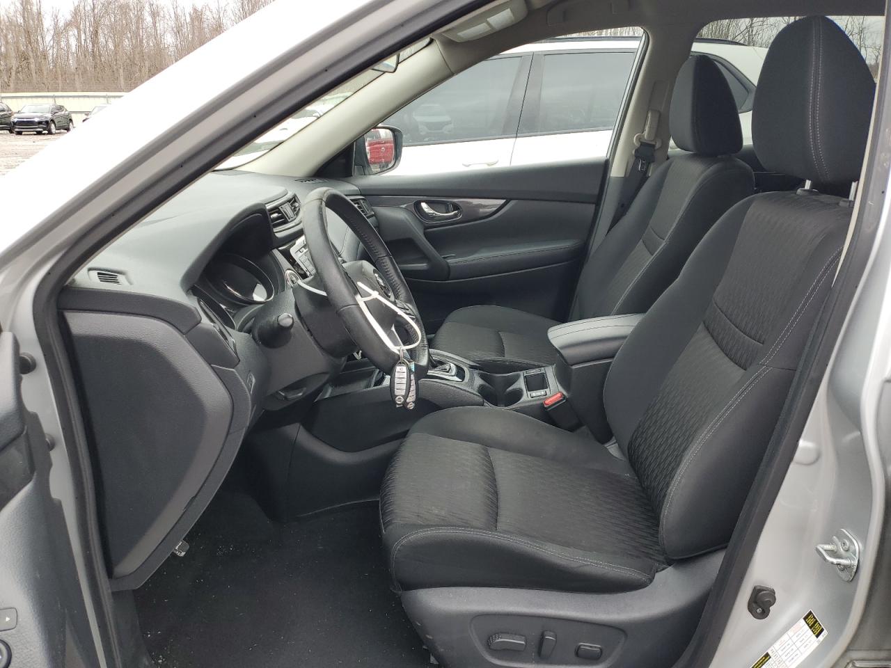 2018 Nissan Rogue - Image 7