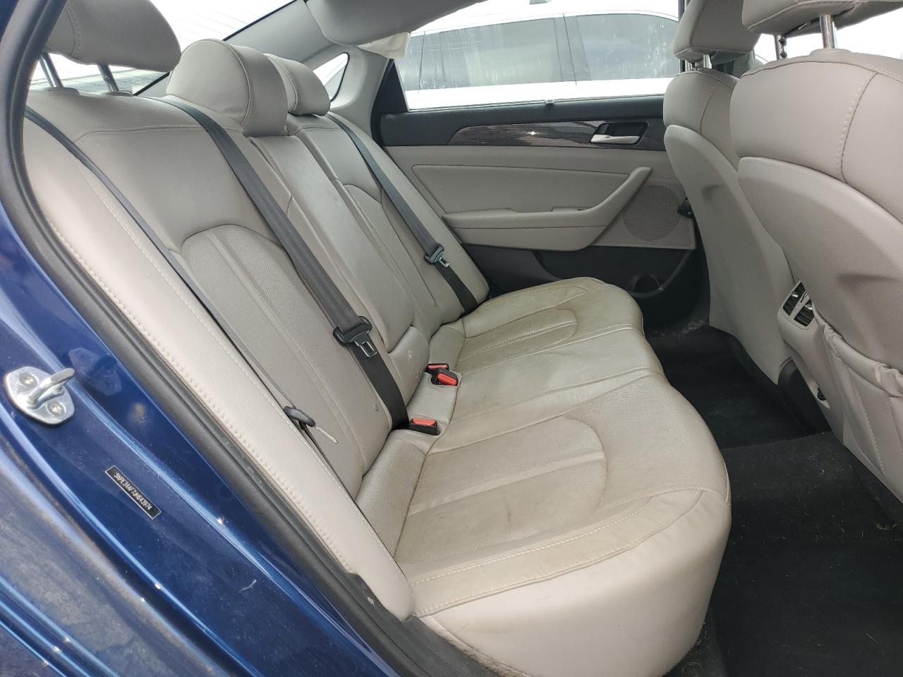 2018 Hyundai Sonata - Image 11