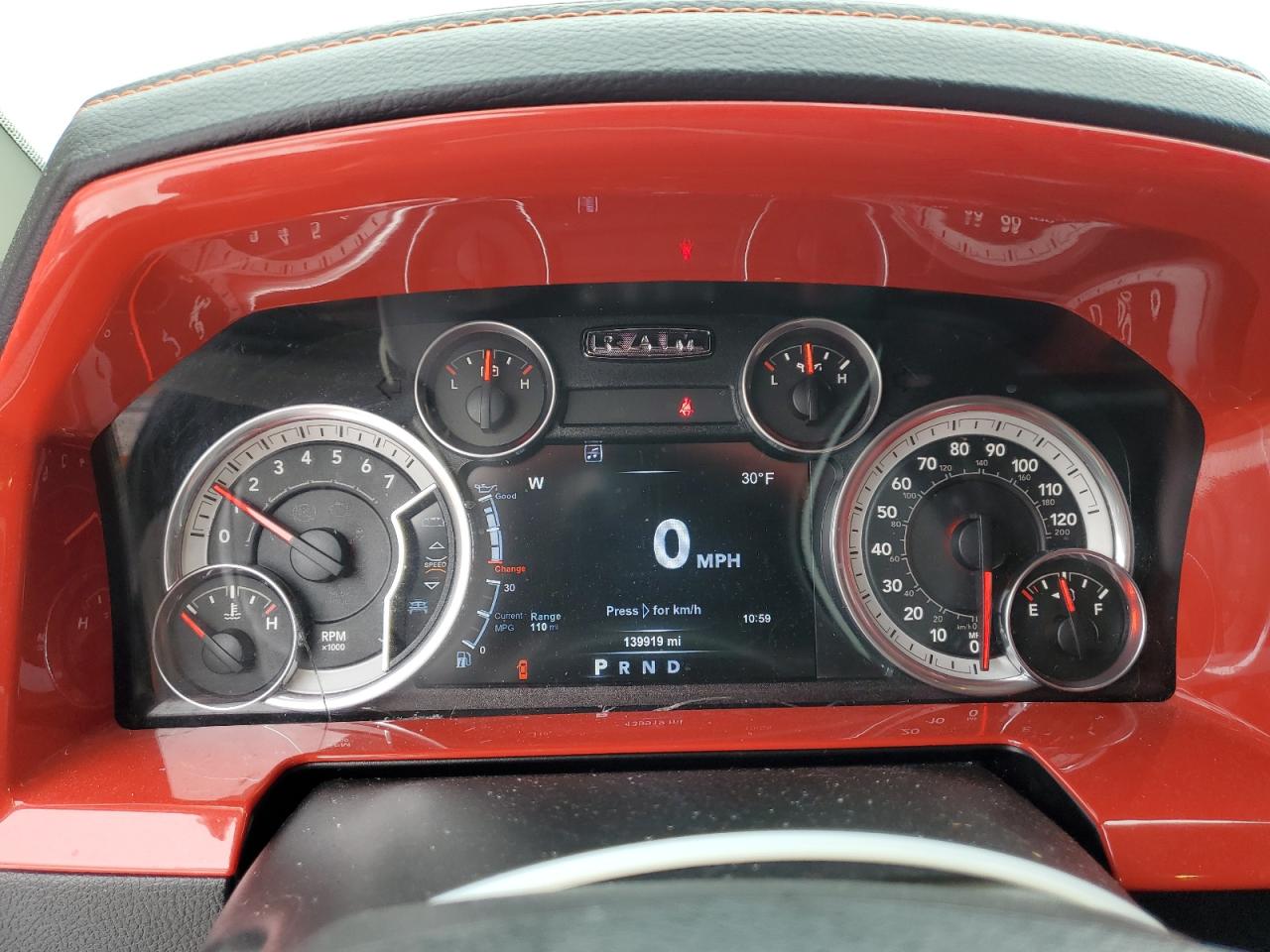 2015 RAM 1500 - Image 9