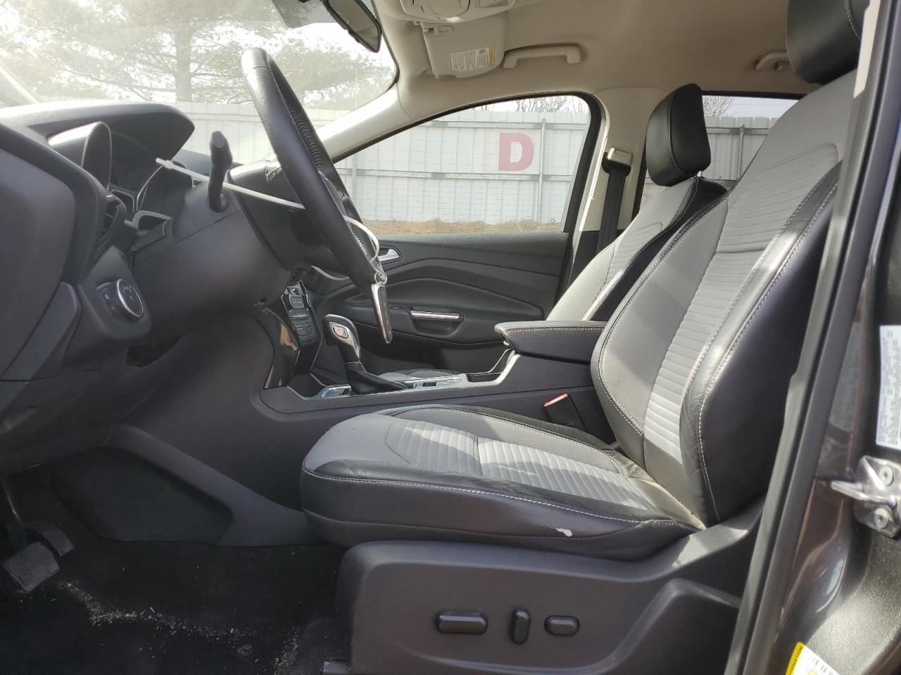 2019 Ford Escape Se VIN: 1FMCU9GD7KUA98966 Lot: 48538135