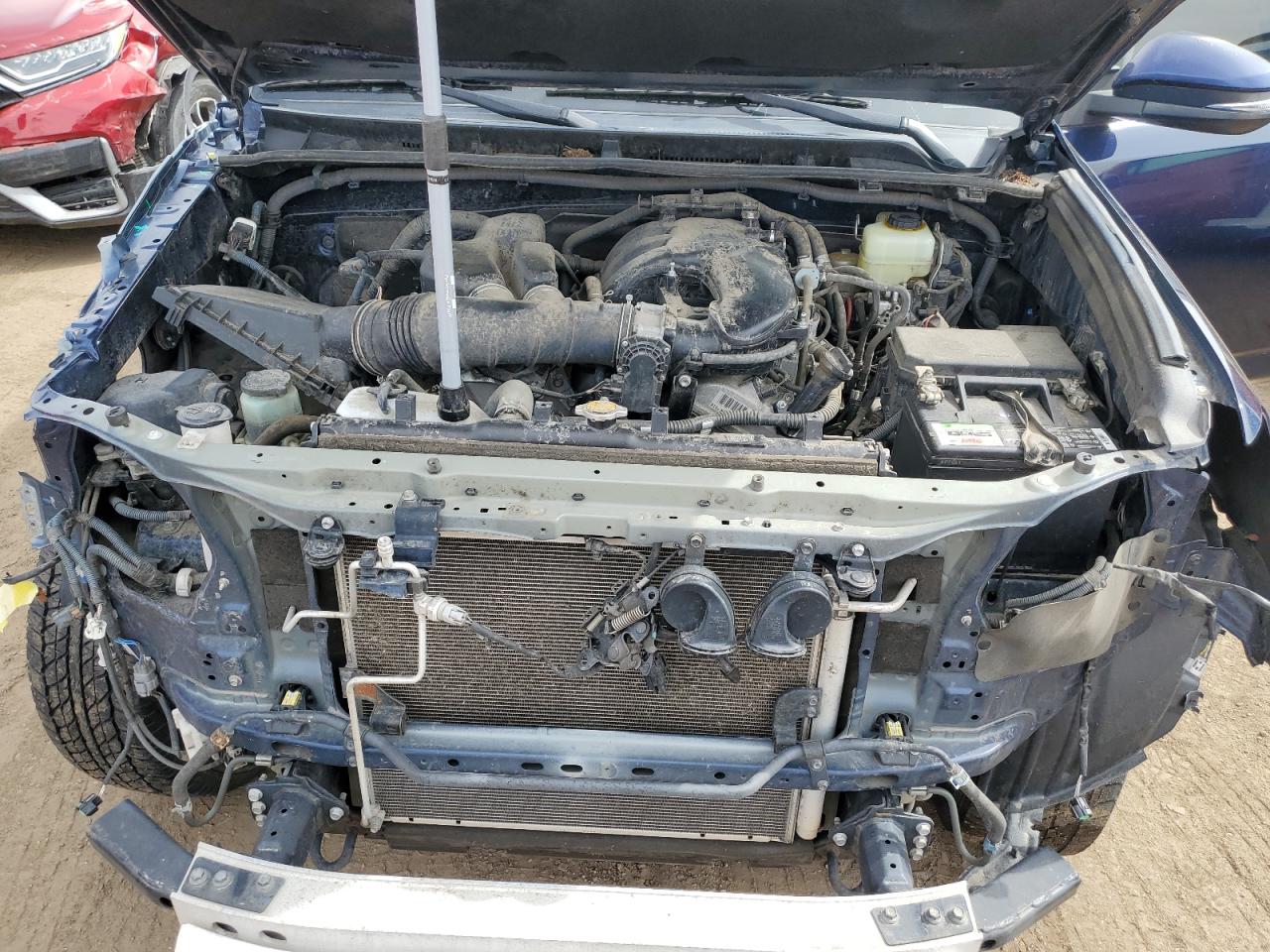 2016 Toyota 4Runner - Image 12