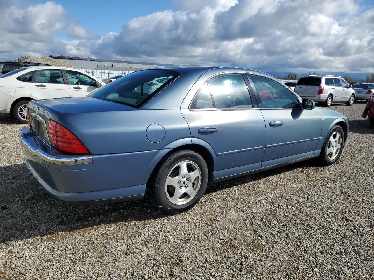2000 Lincoln LS - Image 3