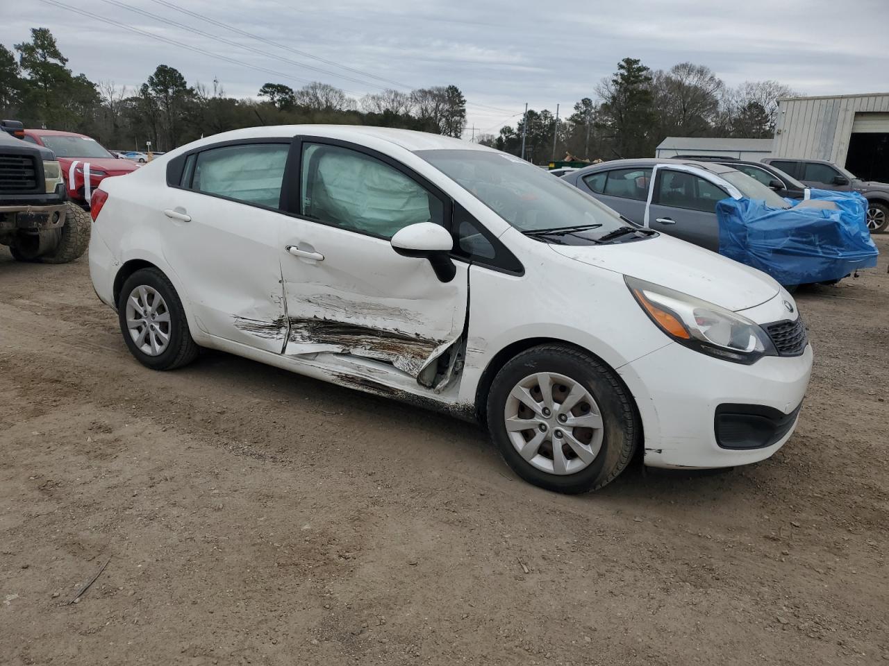 2015 Kia Rio - Image 4