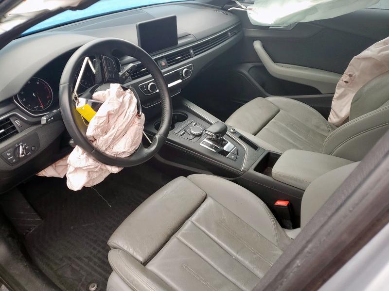  AUDI A4 2017 Серебристый