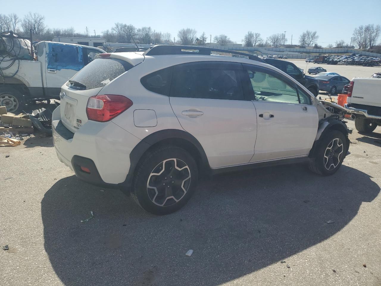 2015 Subaru XV - Image 3