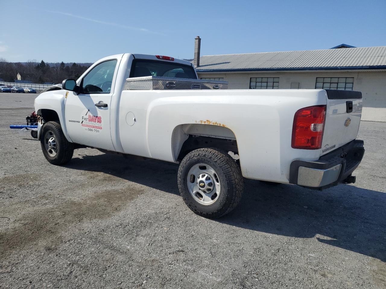 2012 Chevrolet Silverado - Image 2