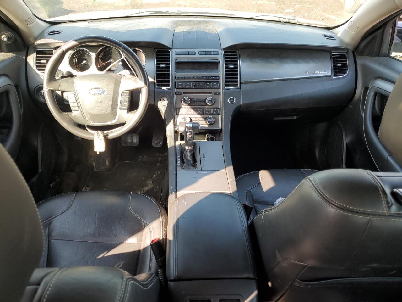 2012 Ford Taurus - Image 8