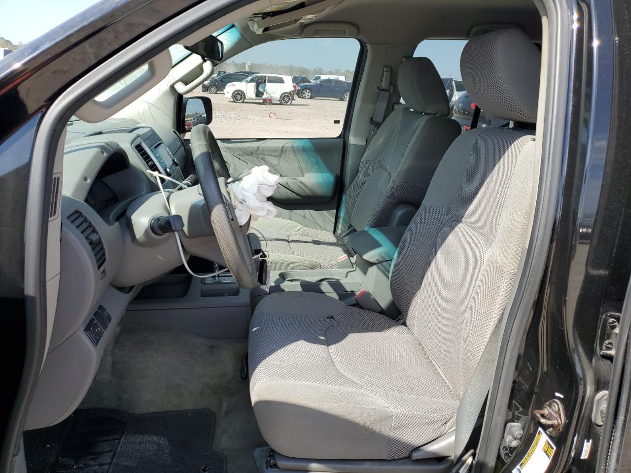 2014 Nissan Navara (Frontier) - Image 7